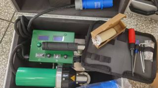Machine à souder efficace pour revêtements en PVC SWT-NS700