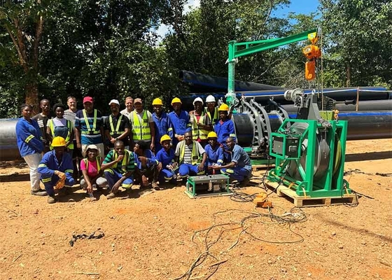 Machines de soudage par fusion bout à bout de tuyaux en PEHD de 1000 mm efficaces pour l'alimentation en eau d'irrigation