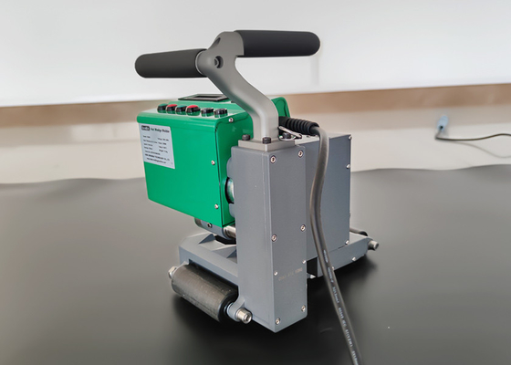 Machine de soudure de géomembrane pleine puissance CX600