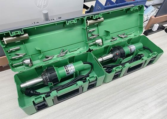 Soudeuse à air chaud CX1600S pour PE / PP / PVC / ABS / PVDF avec faible bruit et diverses options de buses