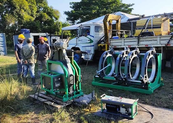 Équipement de soudage de tuyaux en PEHD par thermofusion 120 Bar pour travaux de génie civil