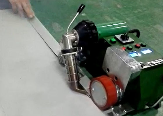 Machine de soudure de toile de bannière d'air chaud 12.5KG avec la soudure de bord