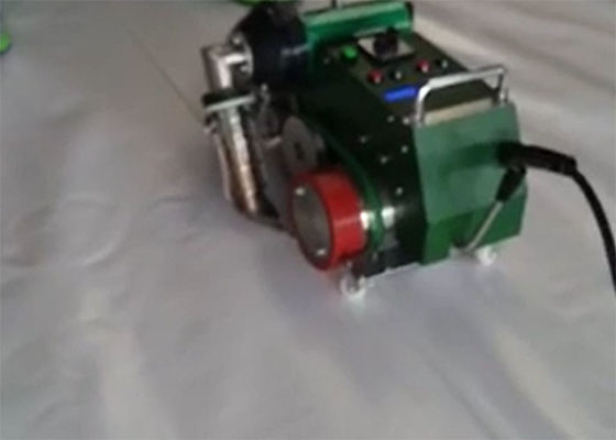 Machine de soudure de toile de bannière d'air chaud 12.5KG avec la soudure de bord
