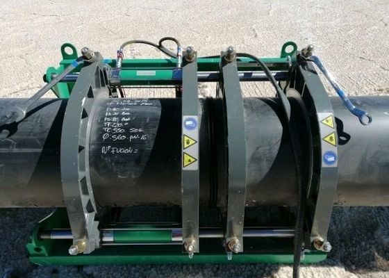 Machine de soudure commune chaude de Thermofusion de champ pour le circuit de refroidissement de gaz de tuyau de pe de HDPE