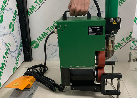 Couvrir la machine lovée imperméable de soudage par points de Tableau du matériel 2.3kw pour la piscine