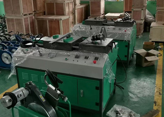 Atelier SWT-MA315 adaptant la machine de soudage bout à bout de PVDF