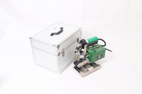 Contrôle de température de machine de soudure de revêtement d'étang d'air chaud de HDPE pour le plastique
