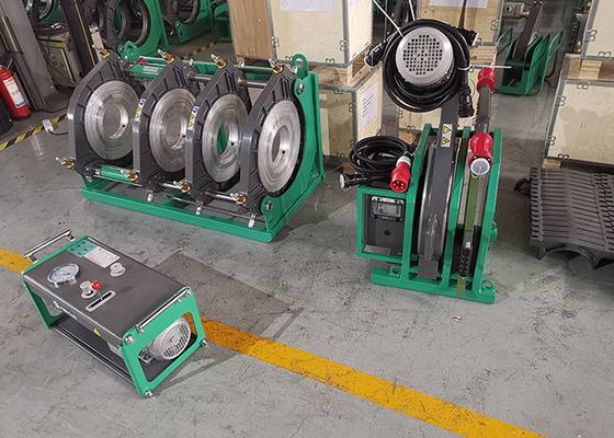 la machine hydraulique de soudure par fusion de bout de HDPE de 450mm sifflent joindre le ce