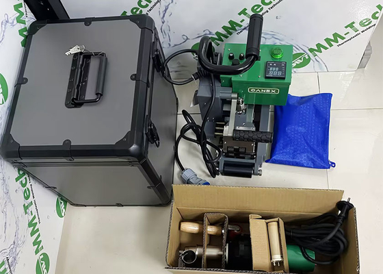 Machine de soudage à géomembrane HDPE CX900